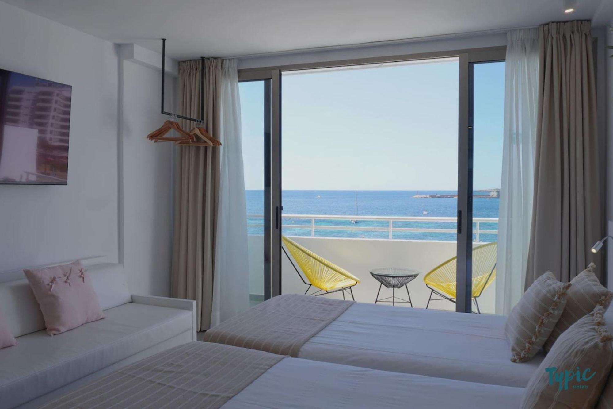 Апарт отель Typic Marina Playa - Adults Only Сан-Антонио-Абад Экстерьер фото
